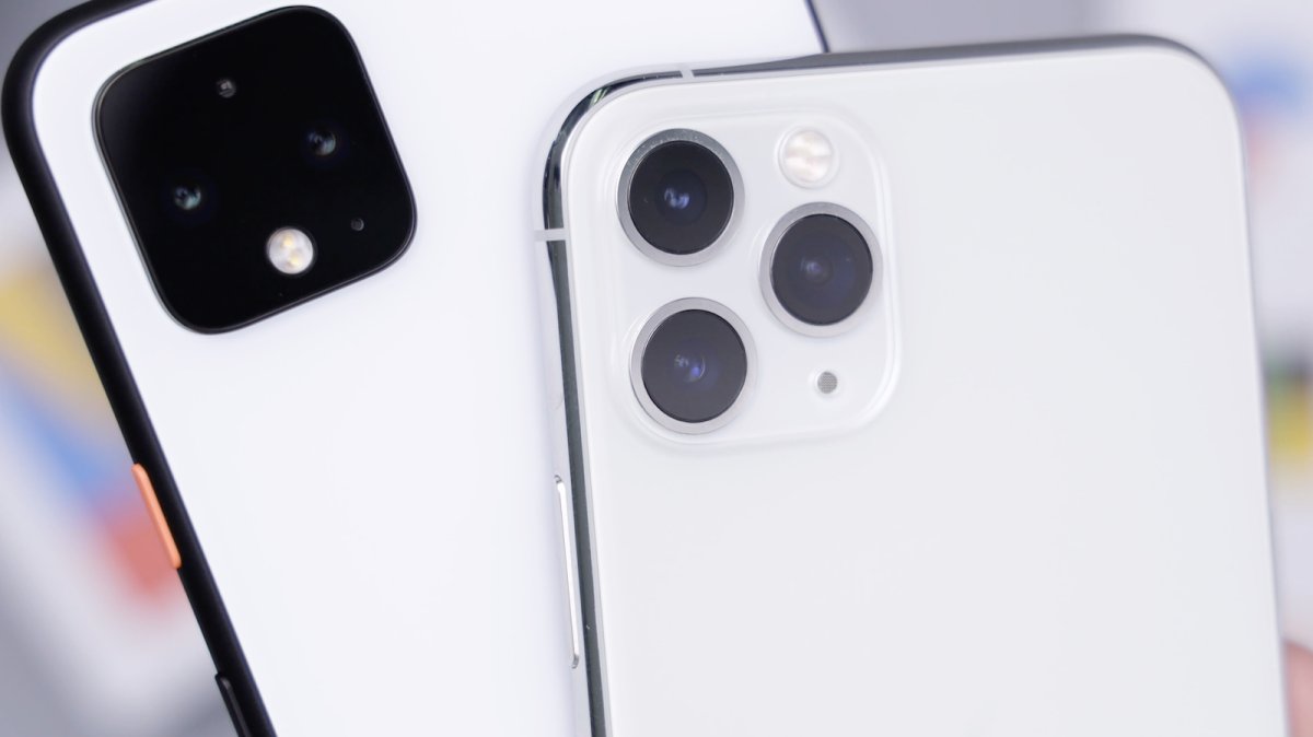 iPhone 15 Pro — İnci Beyazı Glossy